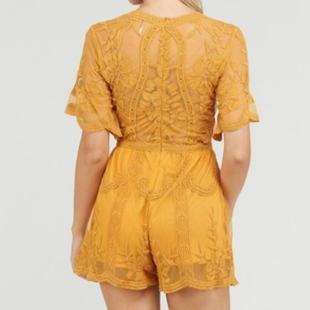 NWT Mustard Lace Romper - Picture 4 of 5